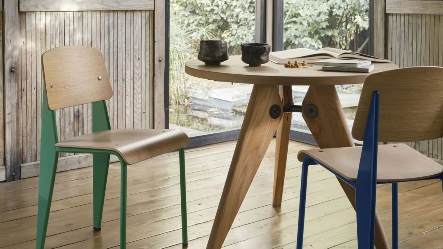 Houten Eettafels|Ronde Eettafels-Vitra Gueridon Eettafel Naturel