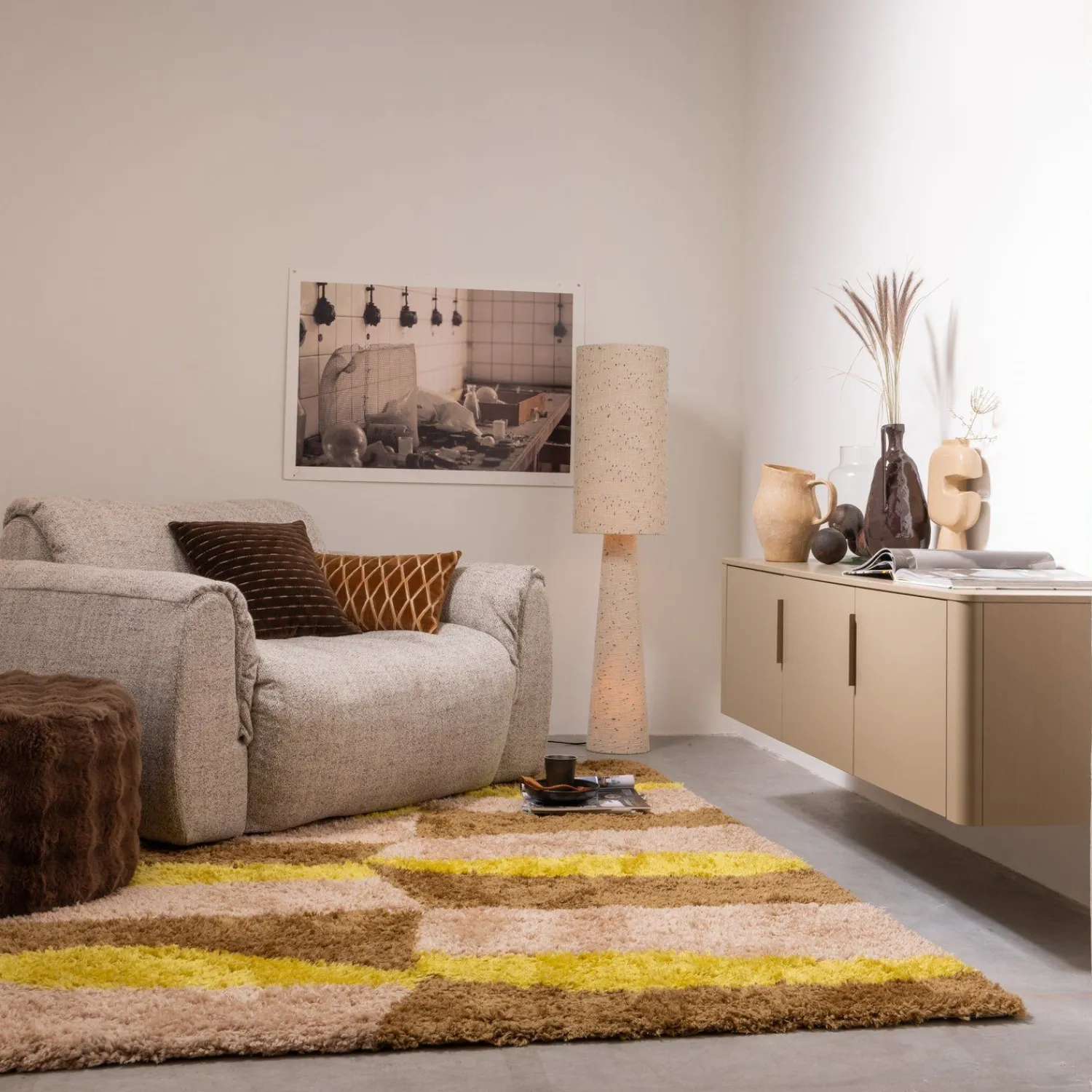 Tv-Meubels-WOOOD Gunnar 3-deurs Tv-meubel Mud