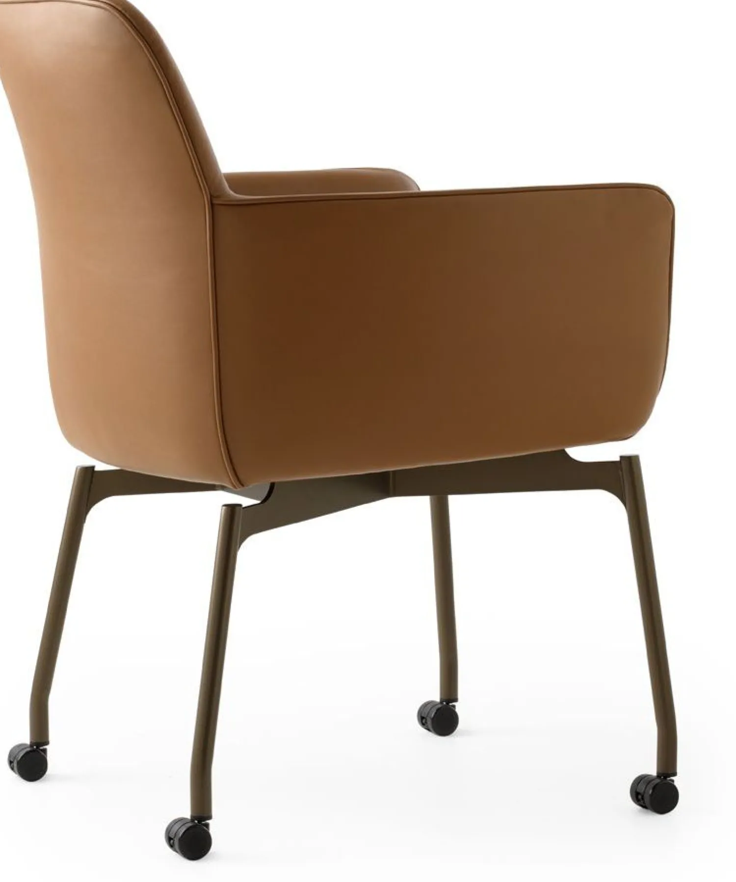 Design Stoelen|Eetkamerstoelen Met Armleuning-Leolux Gyon Eetkamerstoel