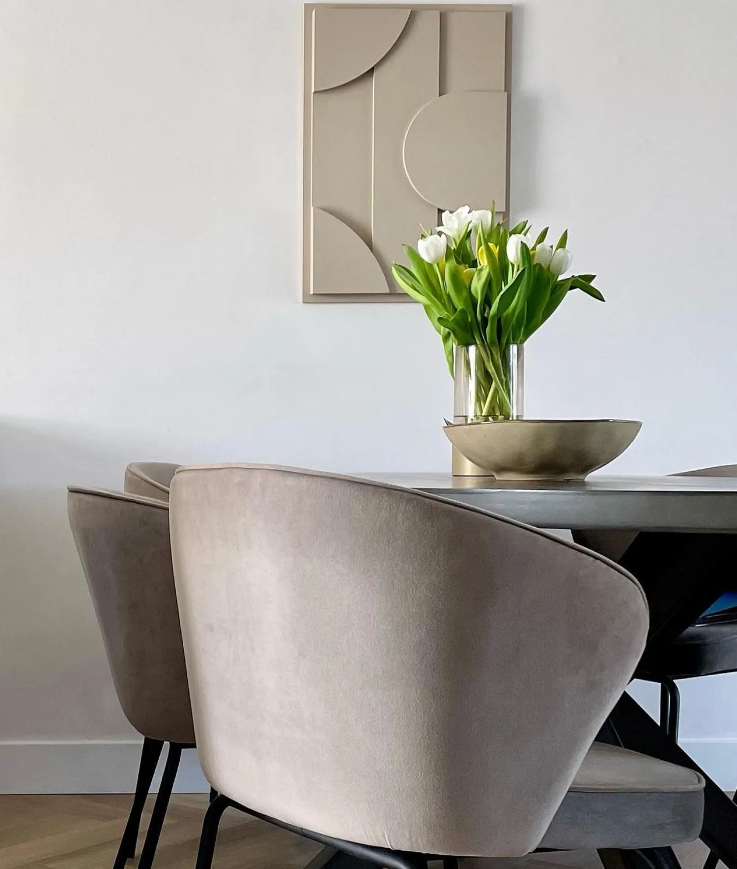 Houten Eettafels|Ronde Eettafels-Trendhopper Haiko Rond Eettafel Black Sky
