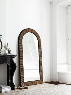 Spiegels-DTP Home Highlight Spiegel Bruin