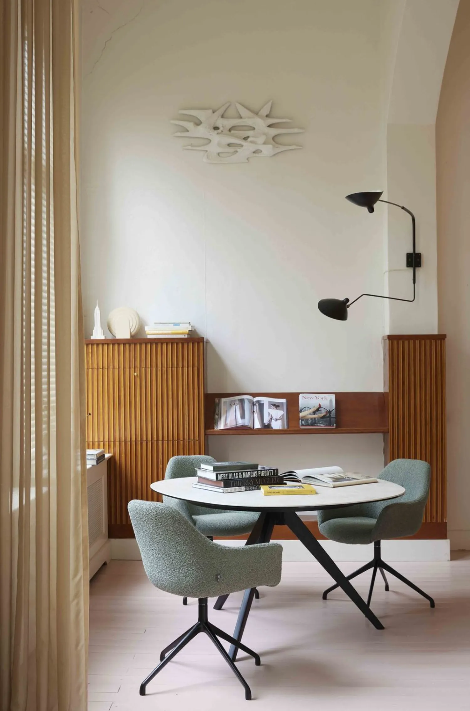 Eetkamerstoelen Met Armleuning-Eijerkamp Collectie Ids Eetkamerstoel Light Green