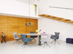 Design Stoelen|Draaibare Eetkamerstoelen-Bert Plantagie Iuno Armstoel Kurkuma