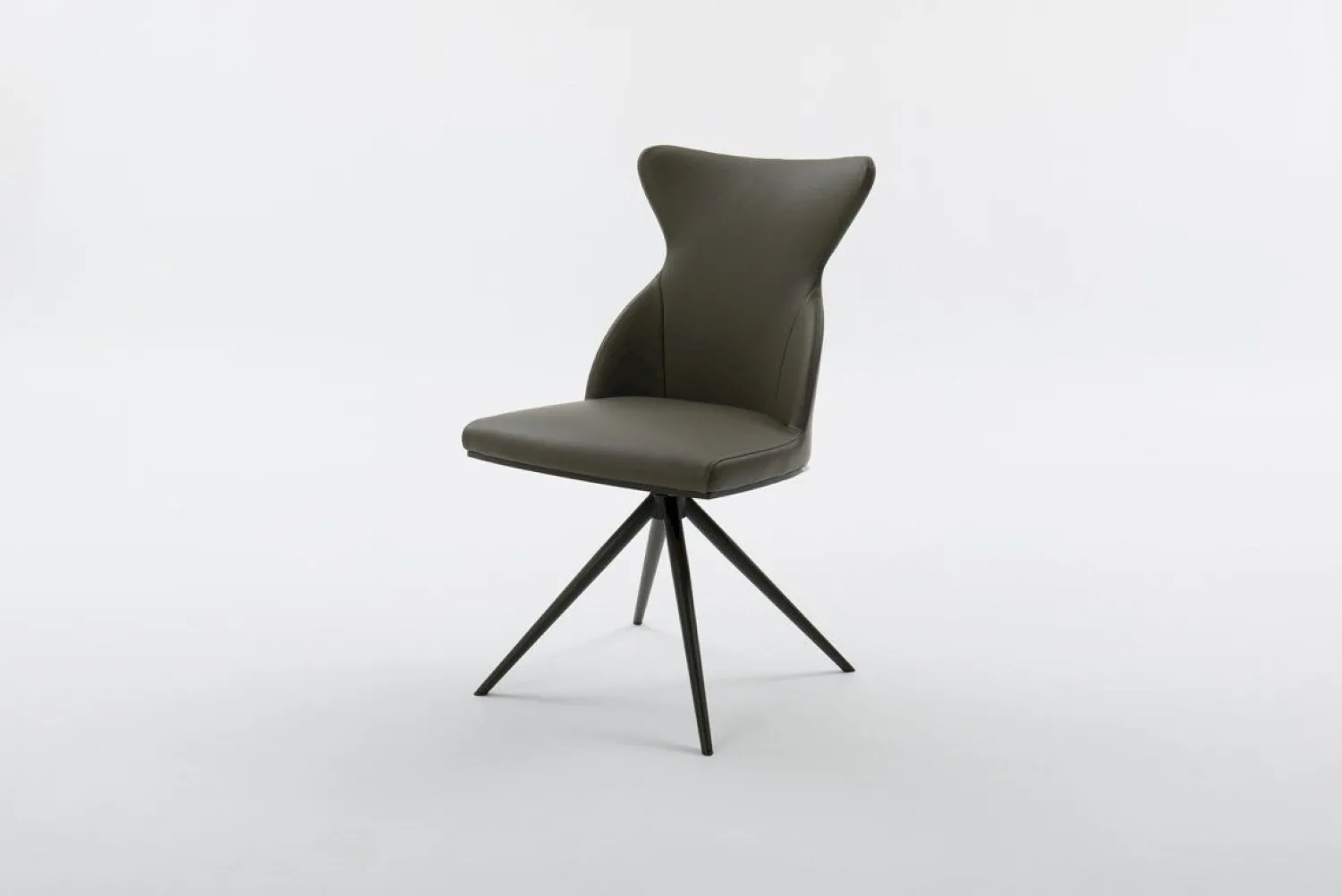 Design Stoelen|Draaibare Eetkamerstoelen-Bert Plantagie Iuno Eetkamerstoel Amaretto