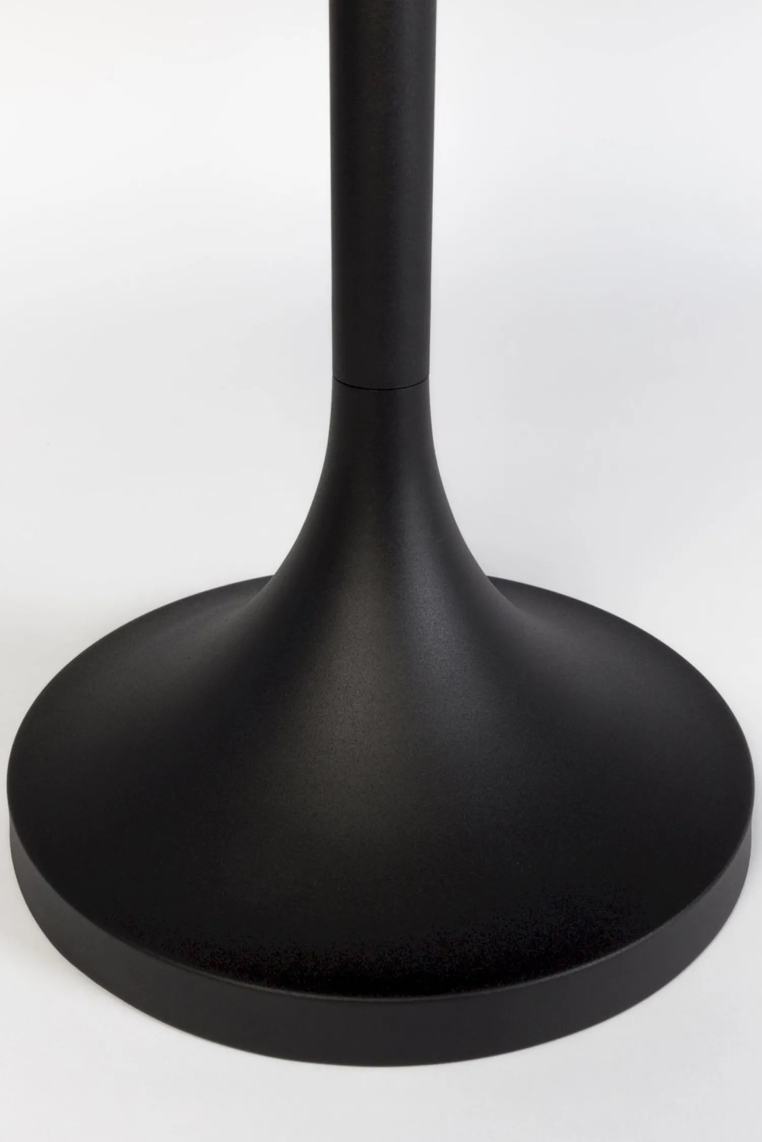 Ronde Bijzettafels-Zuiver Jason Bijzettafel Zwart