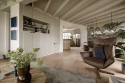 Draaifauteuils|Relaxfauteuils-Eijerkamp Collectie Joe Fauteuil Sand