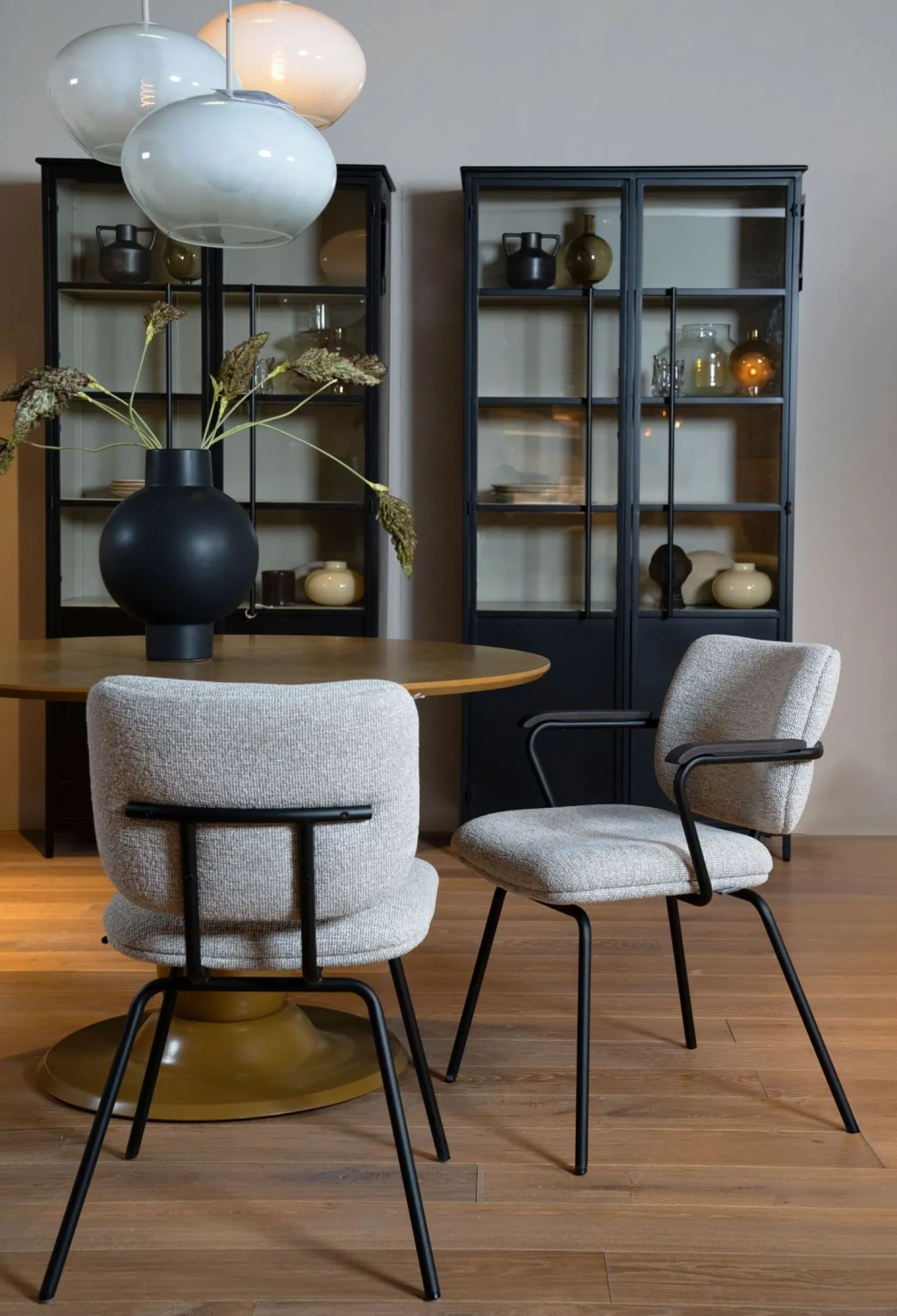 Eetkamerstoelen Met Armleuning-Eijerkamp Collectie Kobe Armstoel Naturel