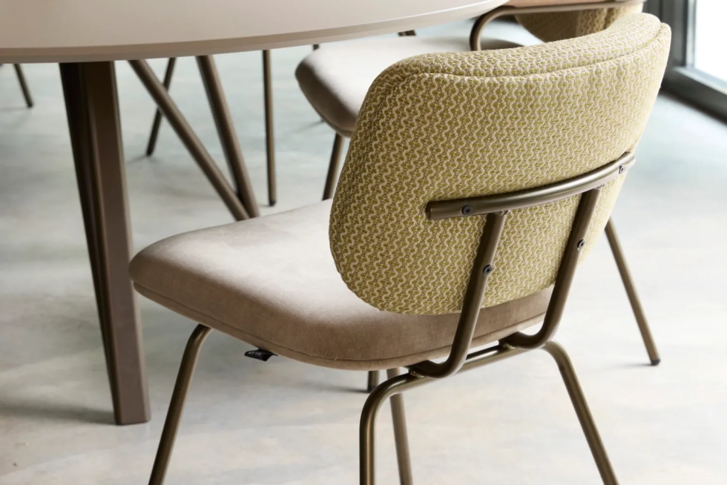 Eetkamerstoelen Zonder Armleuning-Eijerkamp Collectie Kobe Eetkamerstoel Naturel