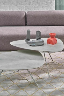 Design Salontafels|Organische Salontafels-Leolux Liliom Salontafel Black Glos