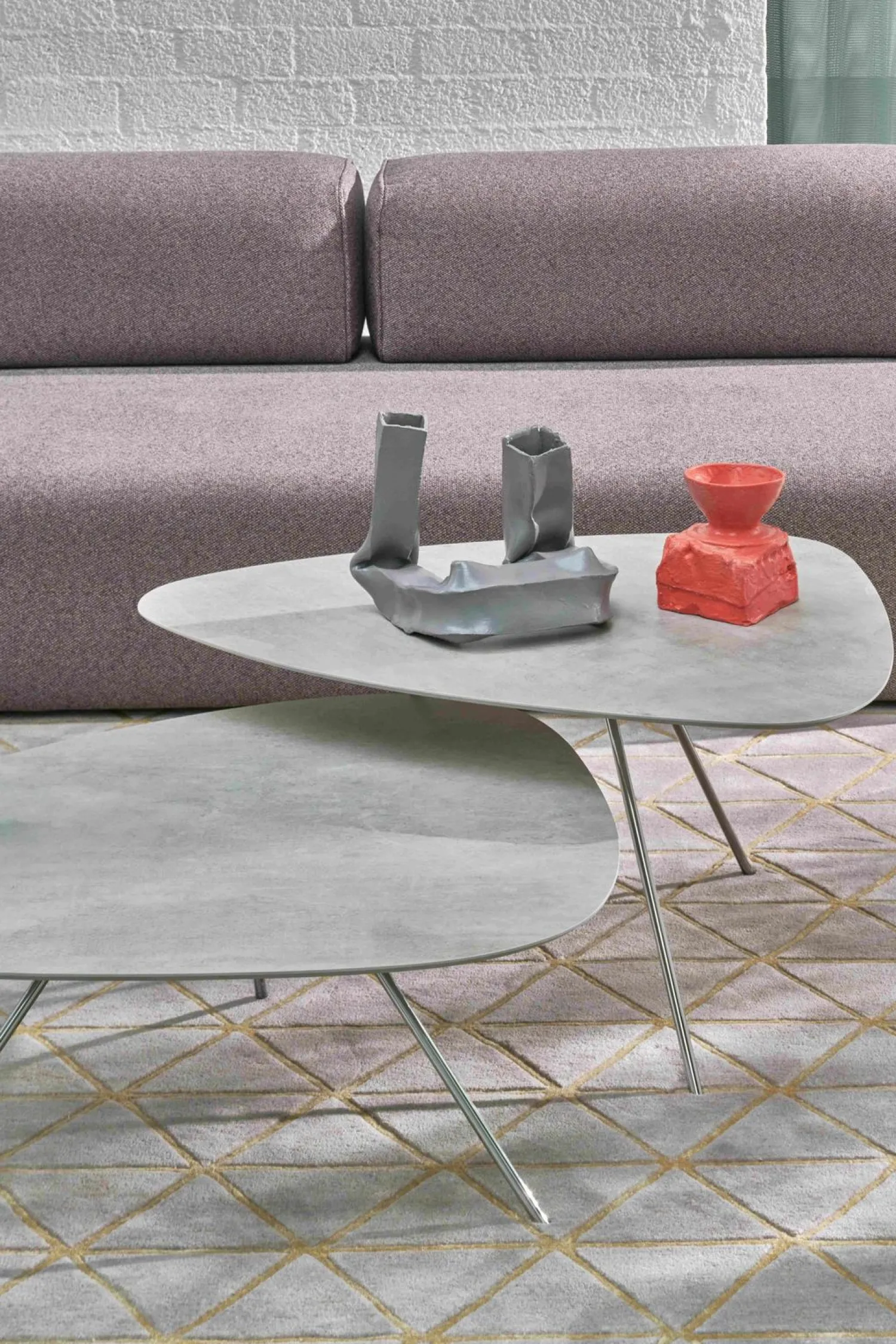 Design Salontafels|Organische Salontafels-Leolux Liliom Salontafel Black Glos