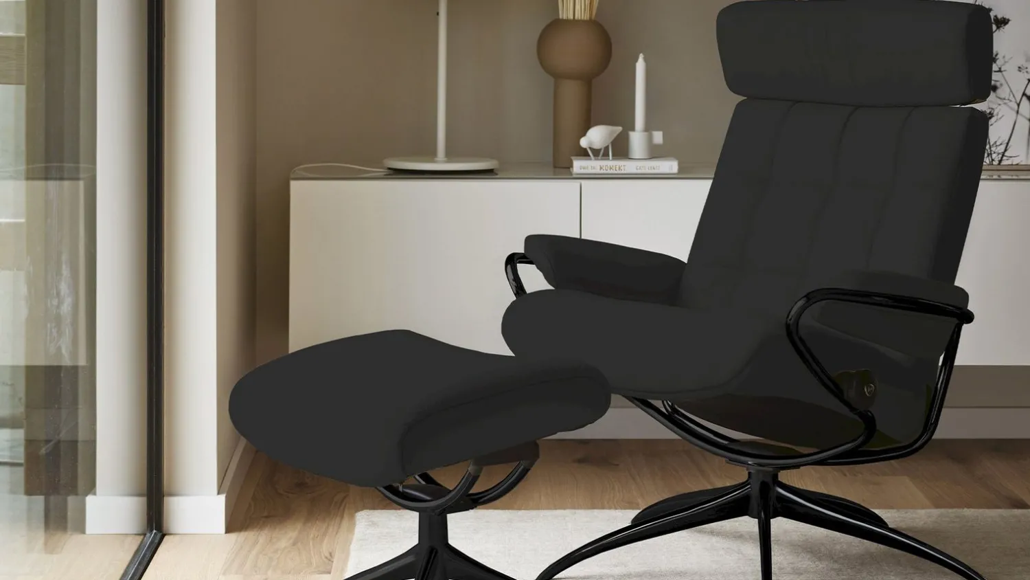 Leren Fauteuils|Design Fauteuils-Stressless London Low Back + hocker Relaxfauteuil Zwart
