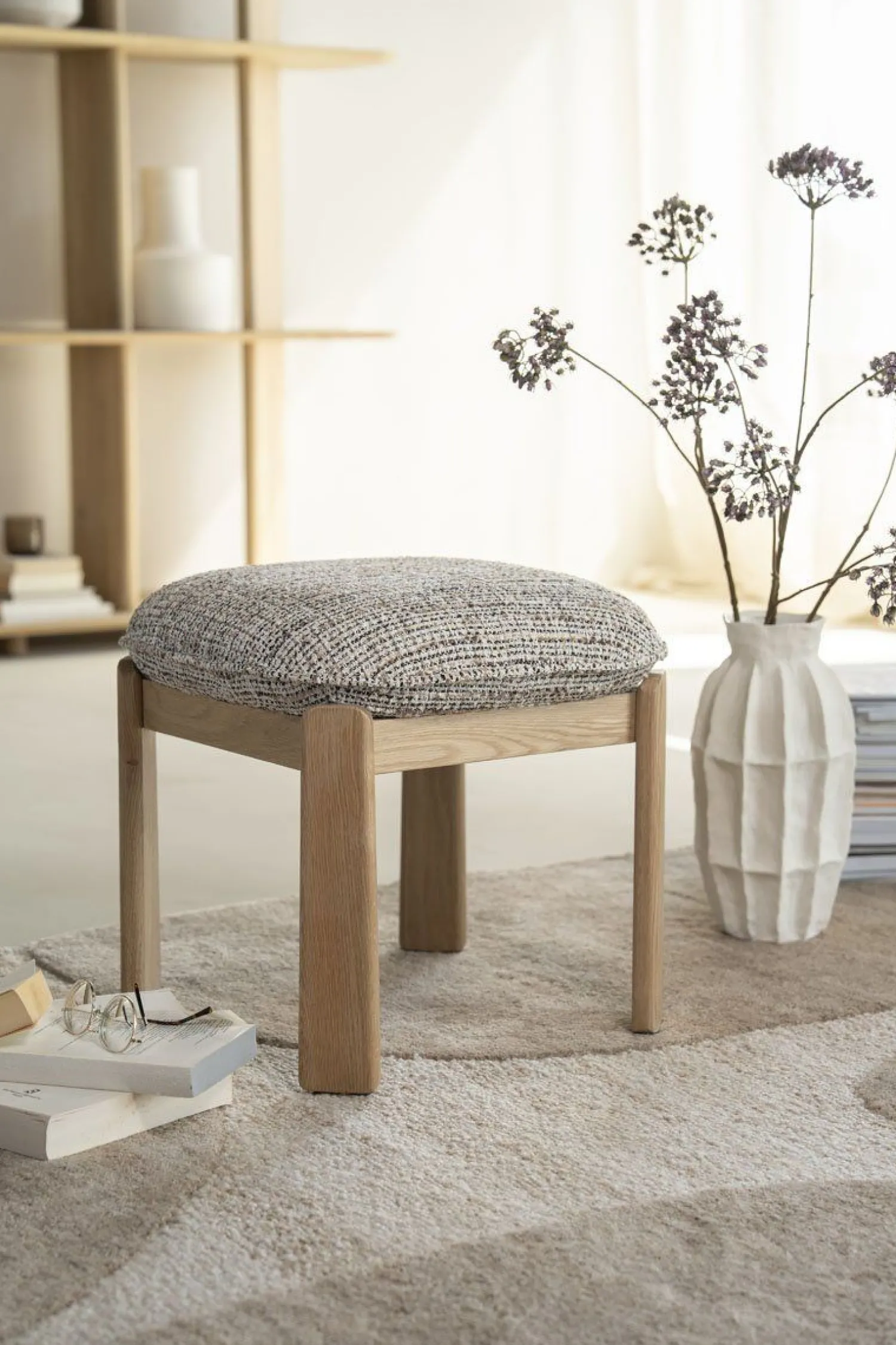 Poefjes & Krukjes-Eleonora Lottie Kruk Beige