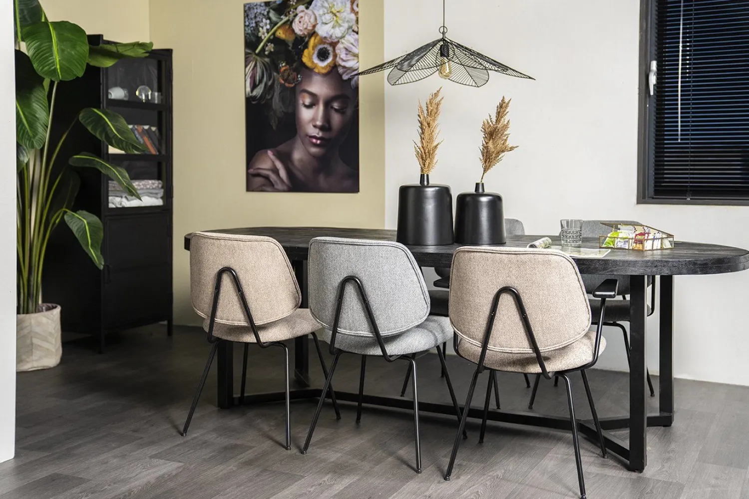 Eetkamerstoelen Zonder Armleuning-Eleonora Lynn Eetkamerstoel Beige