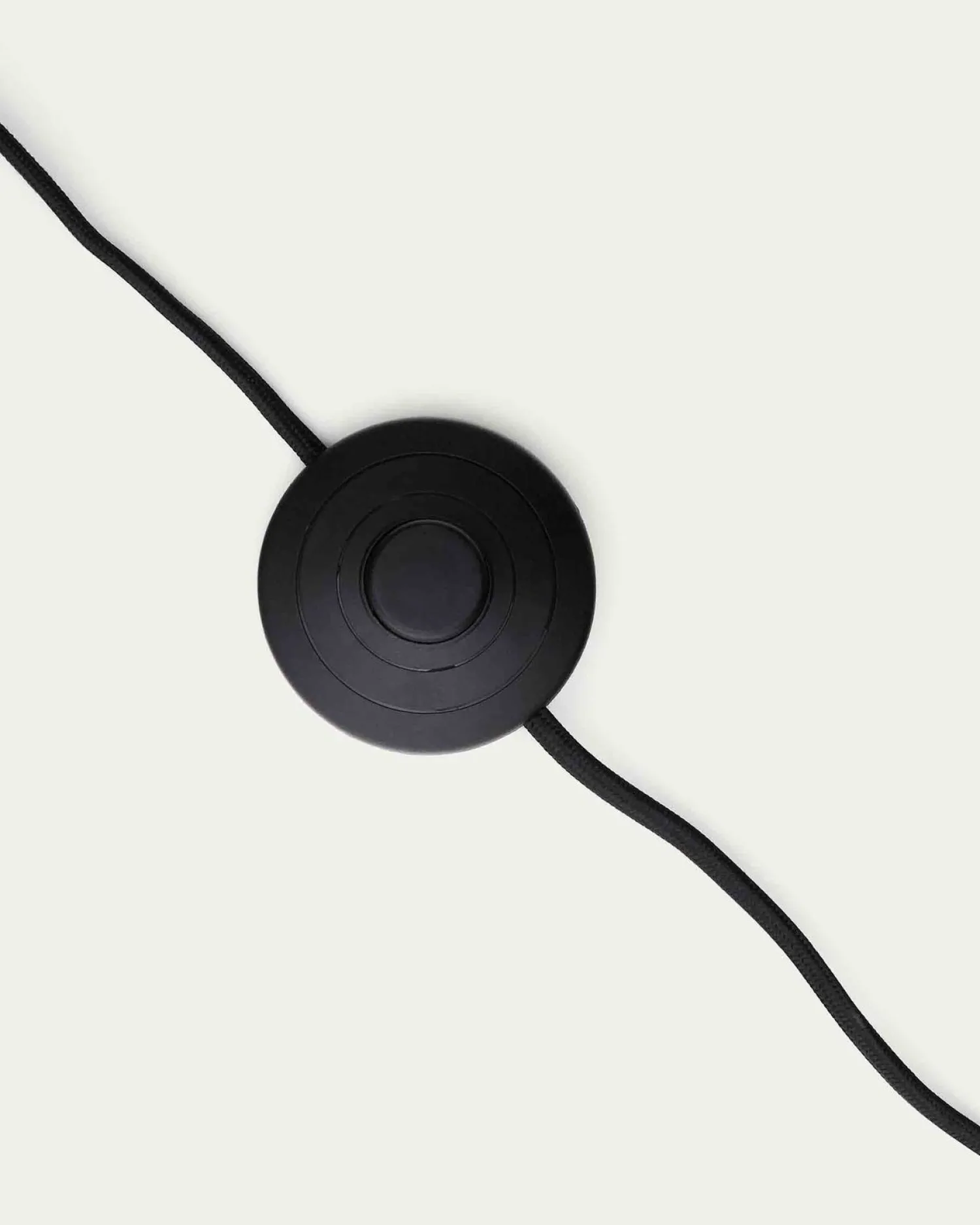 Industriële Vloerlampen|Vloerlampen-Kave Home Manie Vloerlamp Zwart