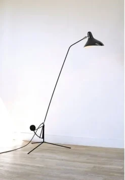 Design Vloerlampen|Vloerlampen-Eijerkamp Collectie Mantis Vloerlamp Zwart