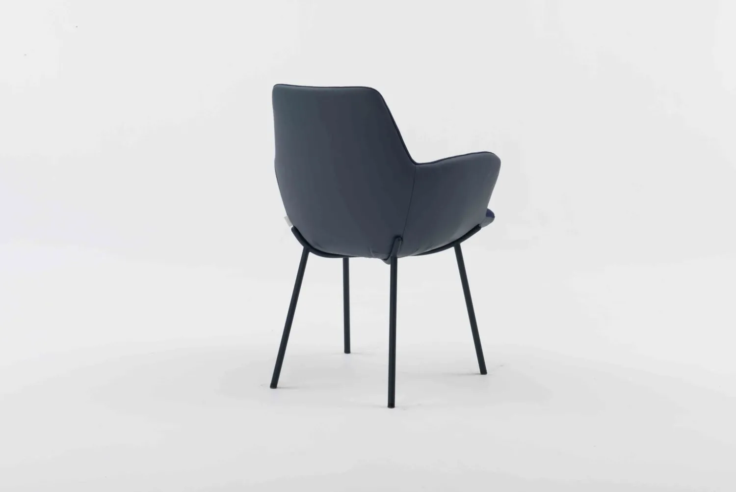 Design Stoelen|Eetkamerstoelen Met Armleuning-Bert Plantagie Maple Four Armstoel Blauw