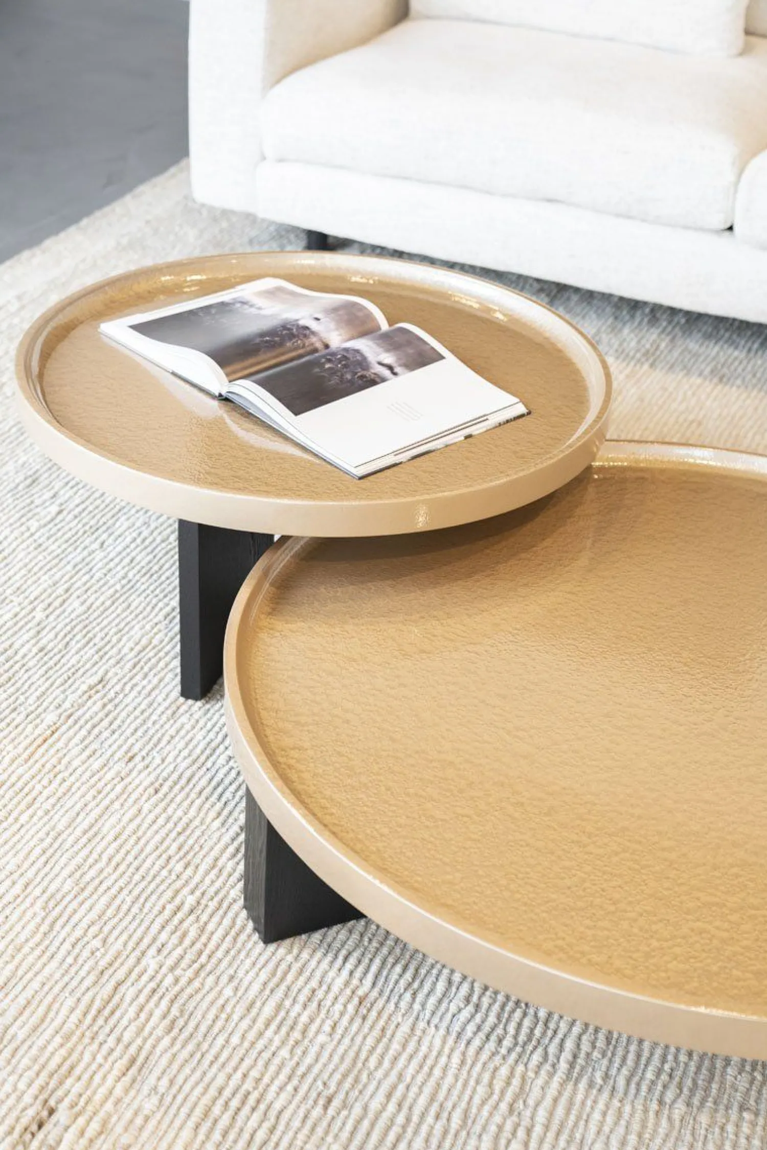 Ronde Salontafels-Eleonora Mayson L Salontafel Beige