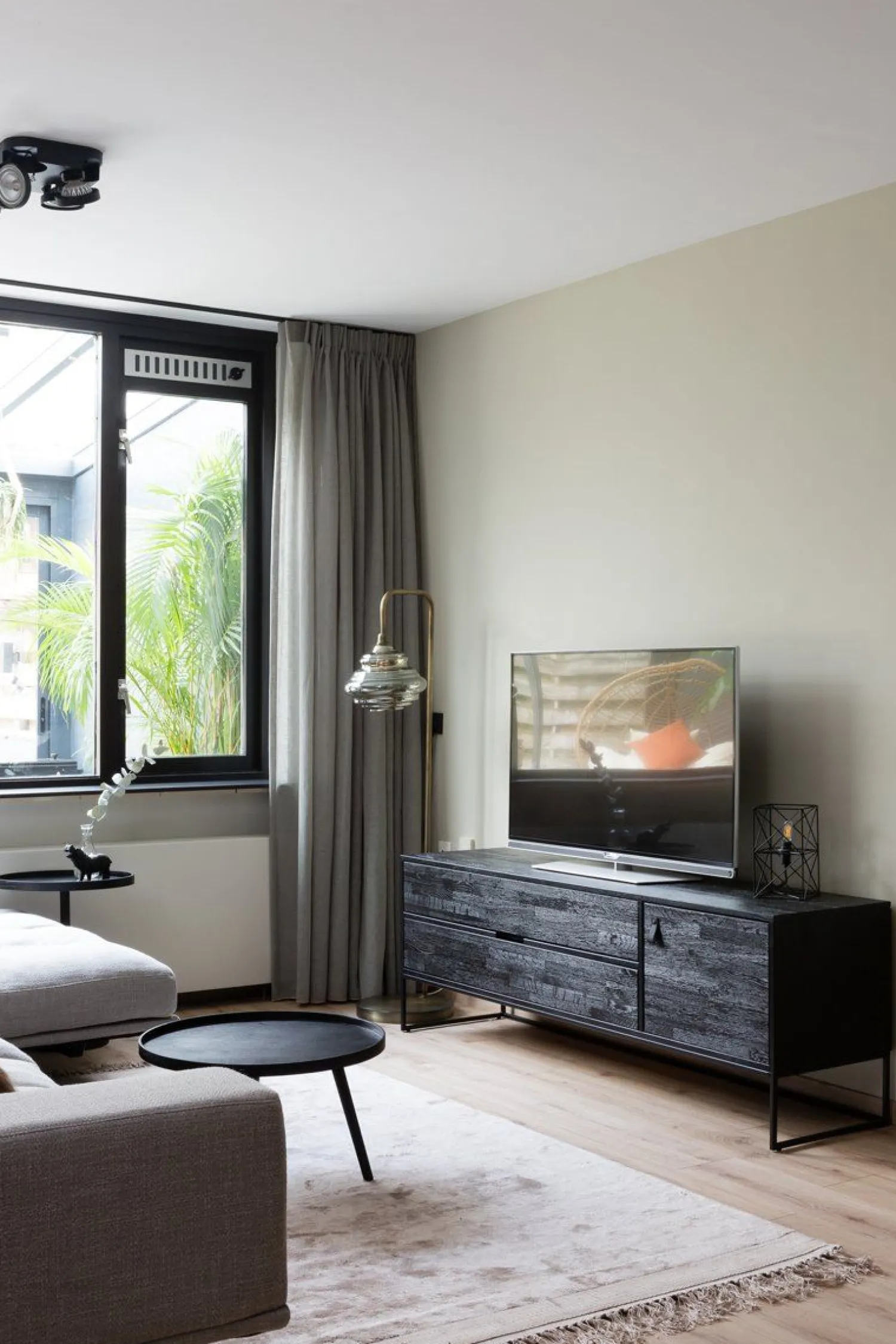 Houten Bijzettafels|Ronde Bijzettafels-WOOOD Mesa Bijzettafel Black
