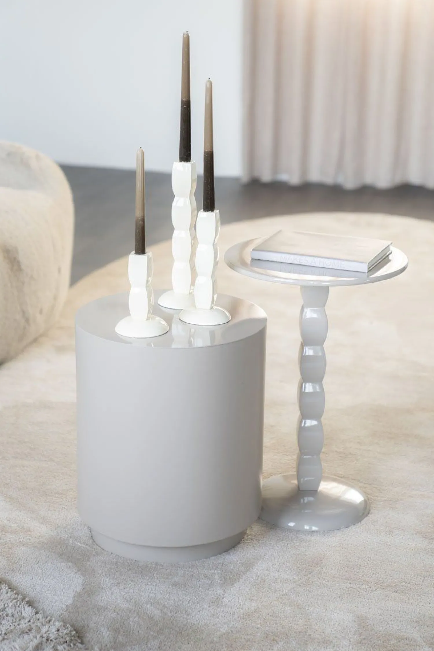 Ronde Bijzettafels-By Boo Mesita Bijzettafel Taupe