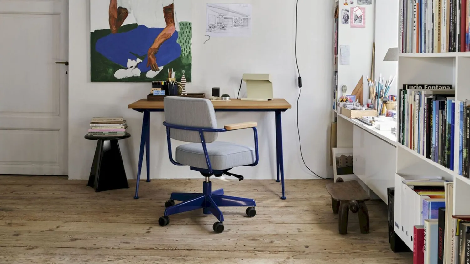 Poefjes & Krukjes-Vitra Metallique Tabouret Kruk Blue