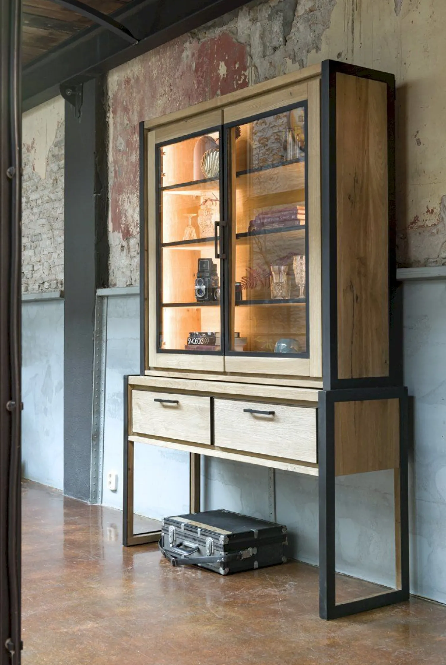 Vitrinekasten|Buffetkasten-Henders en Hazel Metalo Buffetkast Railway Brown, Desert Black