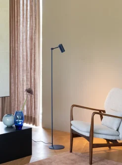 Industriële Vloerlampen|Vloerlampen-It's about RoMi Montreux Vloerlamp Dark Blue