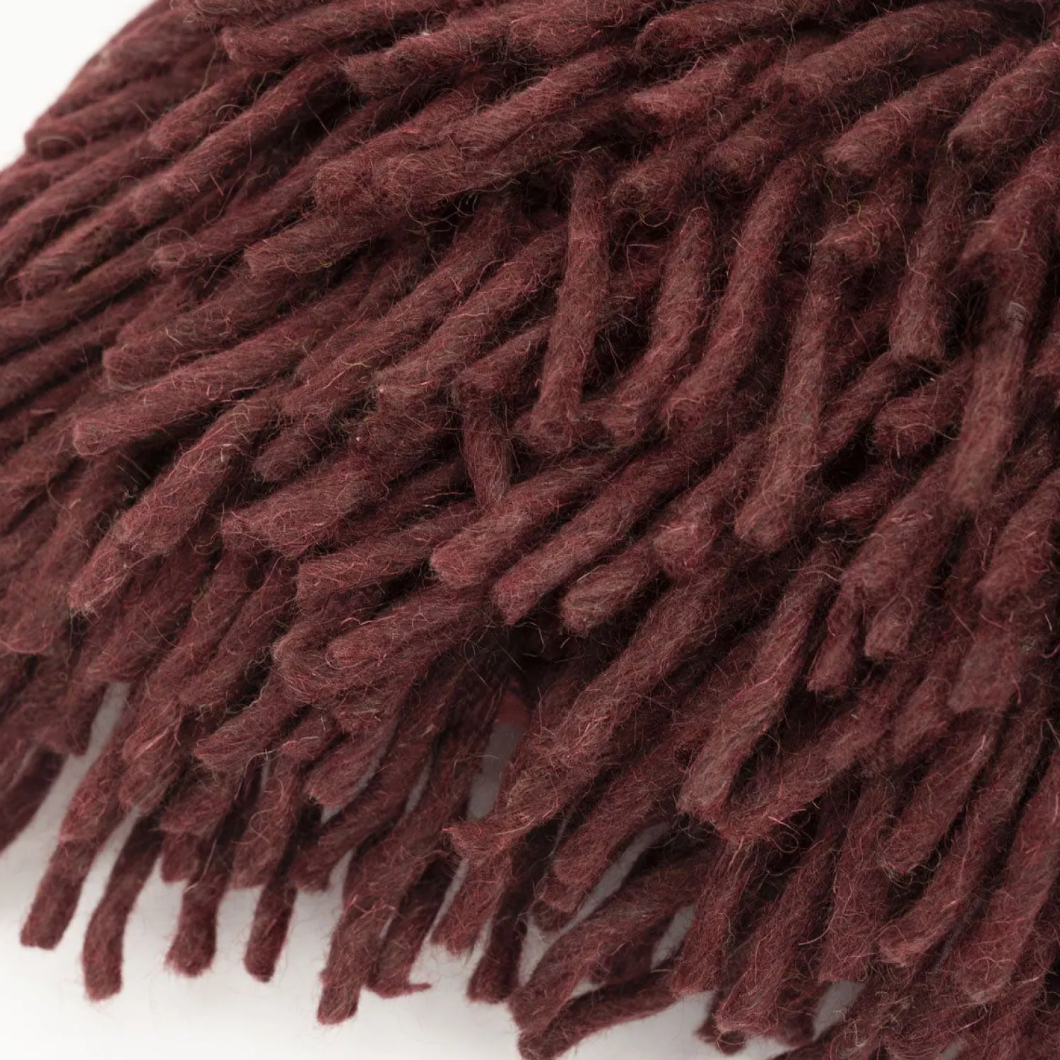 Poefjes & Krukjes|Sierkussens & Plaids-By Boo Moppy Kussen Burgundy