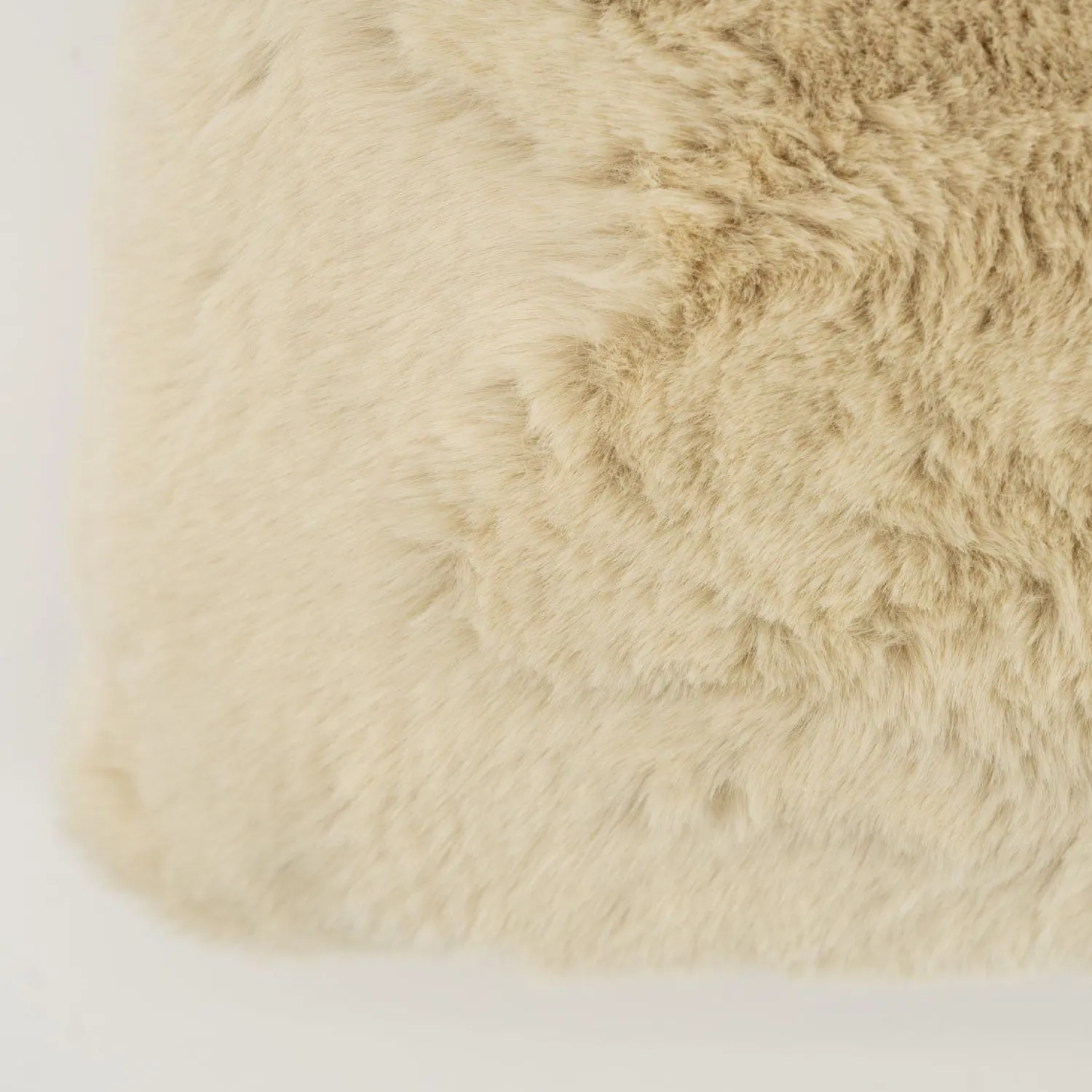 Sierkussens & Plaids-By Boo Mosa Sierkussen Beige