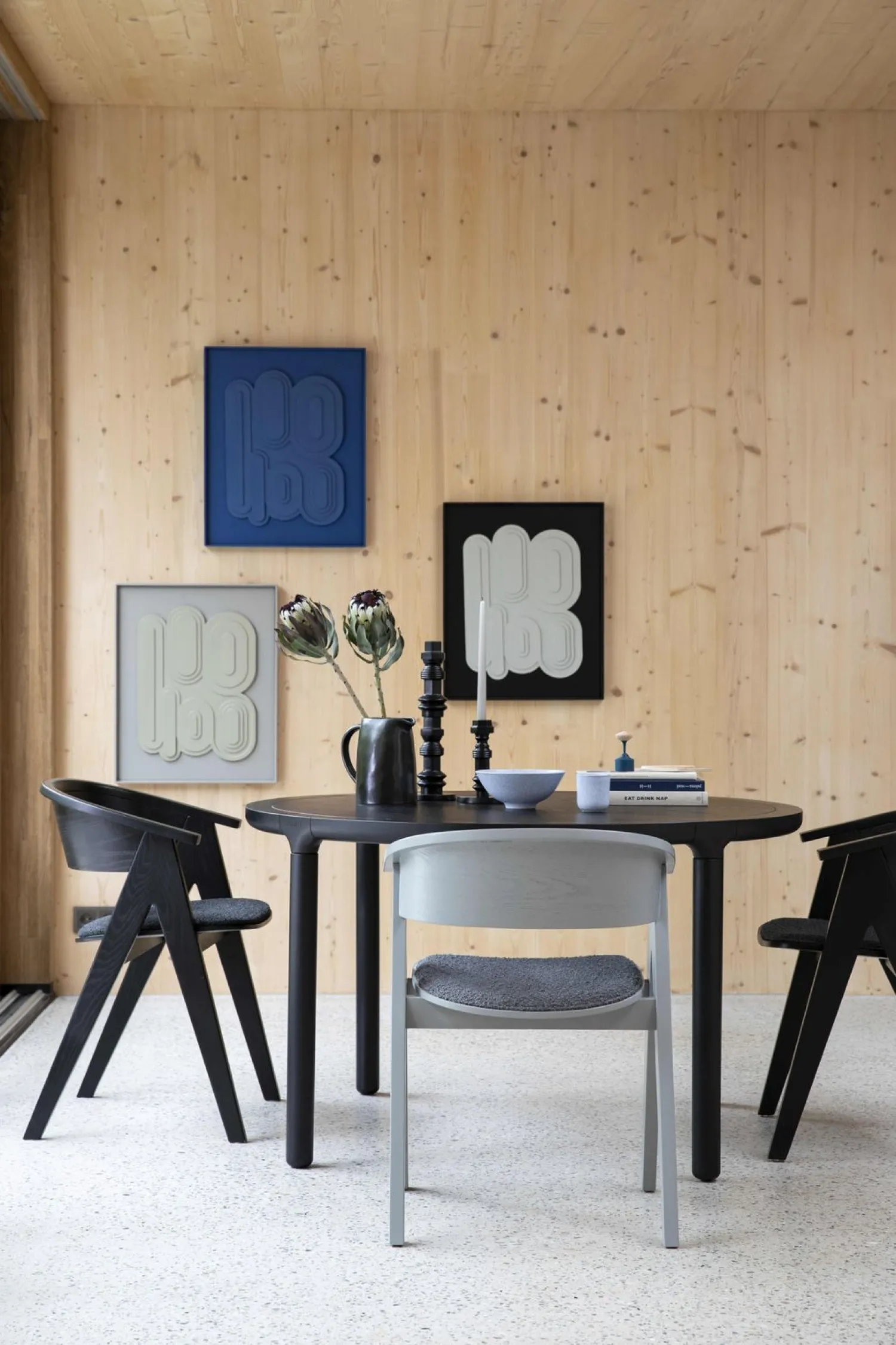 Design Stoelen|Eetkamerstoelen Met Armleuning-Zuiver NDSM Armstoel Zwart