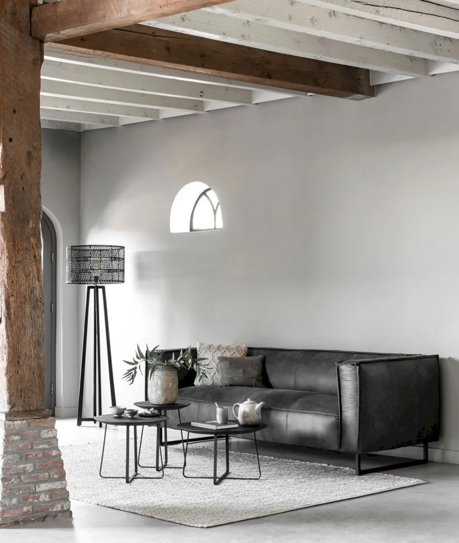 Houten Salontafels|Ronde Salontafels-DTP Home Neptunes S Salontafel Zwart