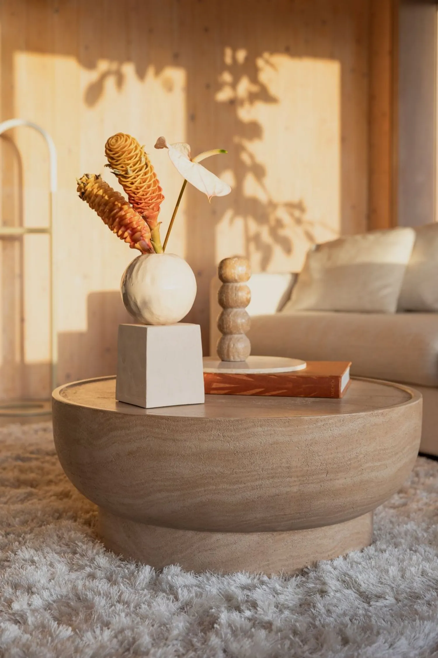 Tuintafels|Ronde Salontafels-Zuiver Noble Salontafel Beige