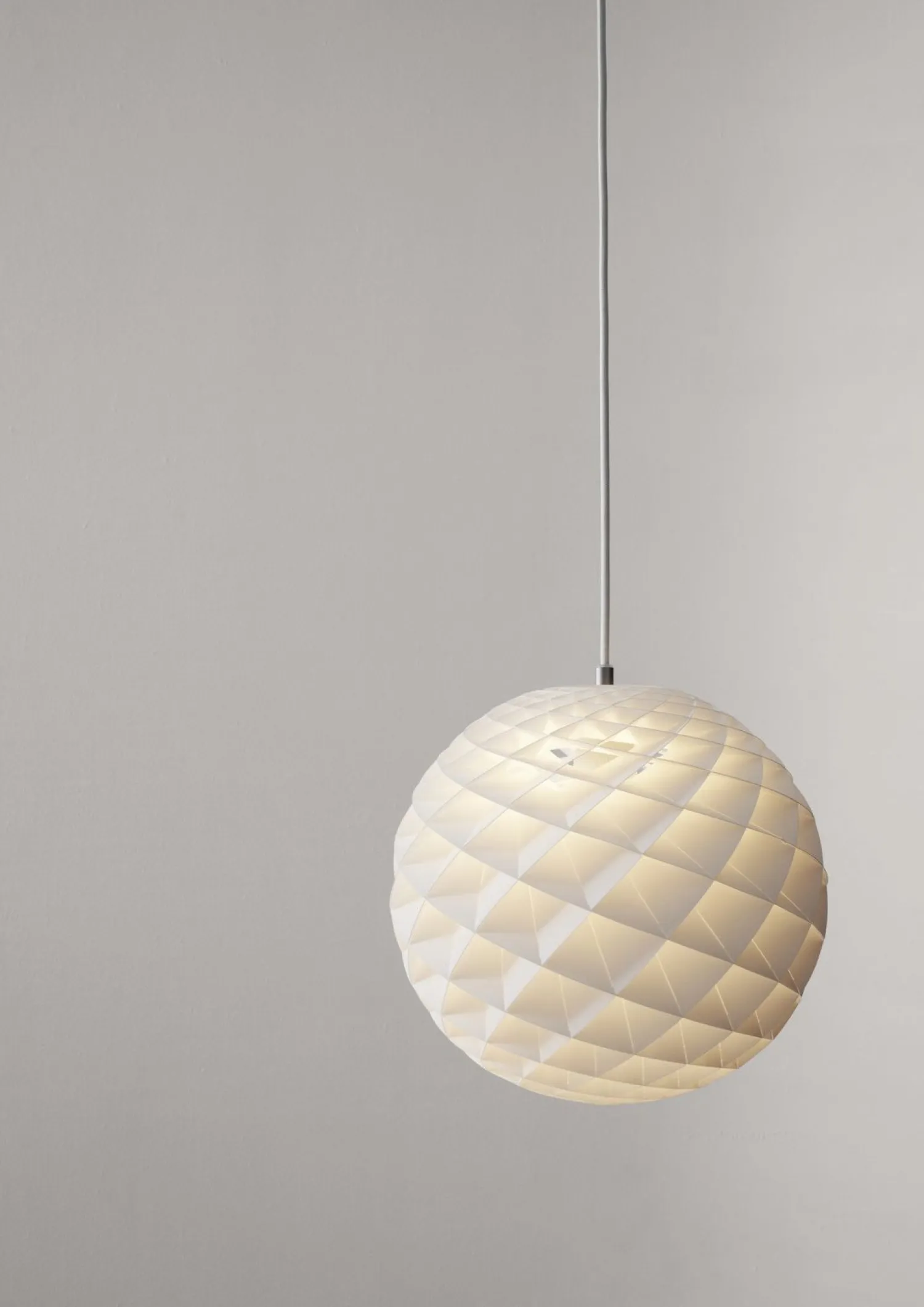 Design Hanglampen|Design Hanglampen-Louis Poulsen Patera Hanglamp Wit