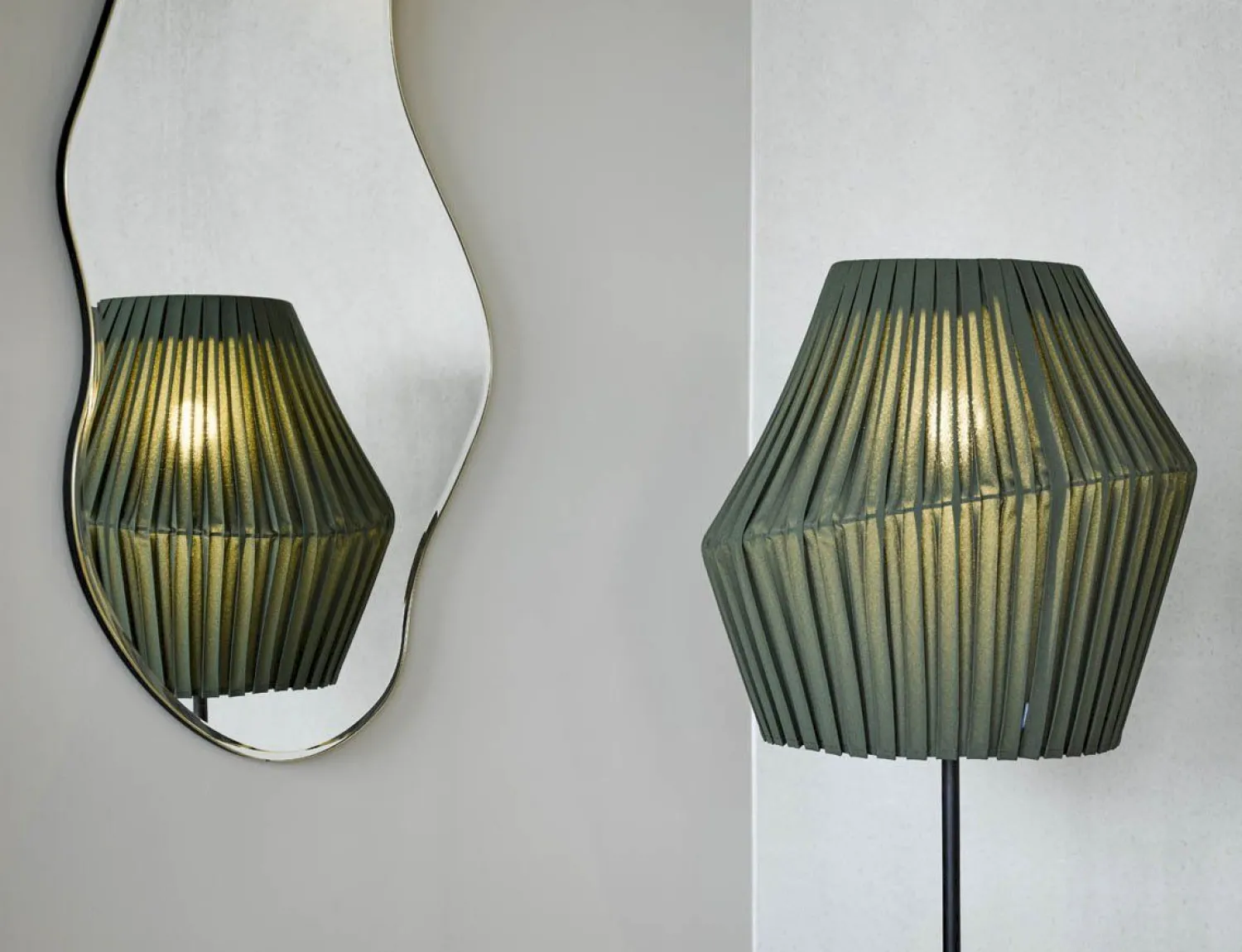 Design Vloerlampen|Vloerlampen-Hollands Licht Pleat 50 Vloerlamp Deep Green