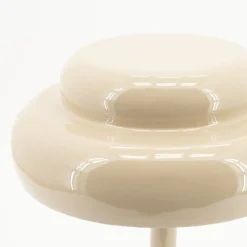 Design Tafellampen|Tafellampen-By Boo Pomm Tafellamp Beige