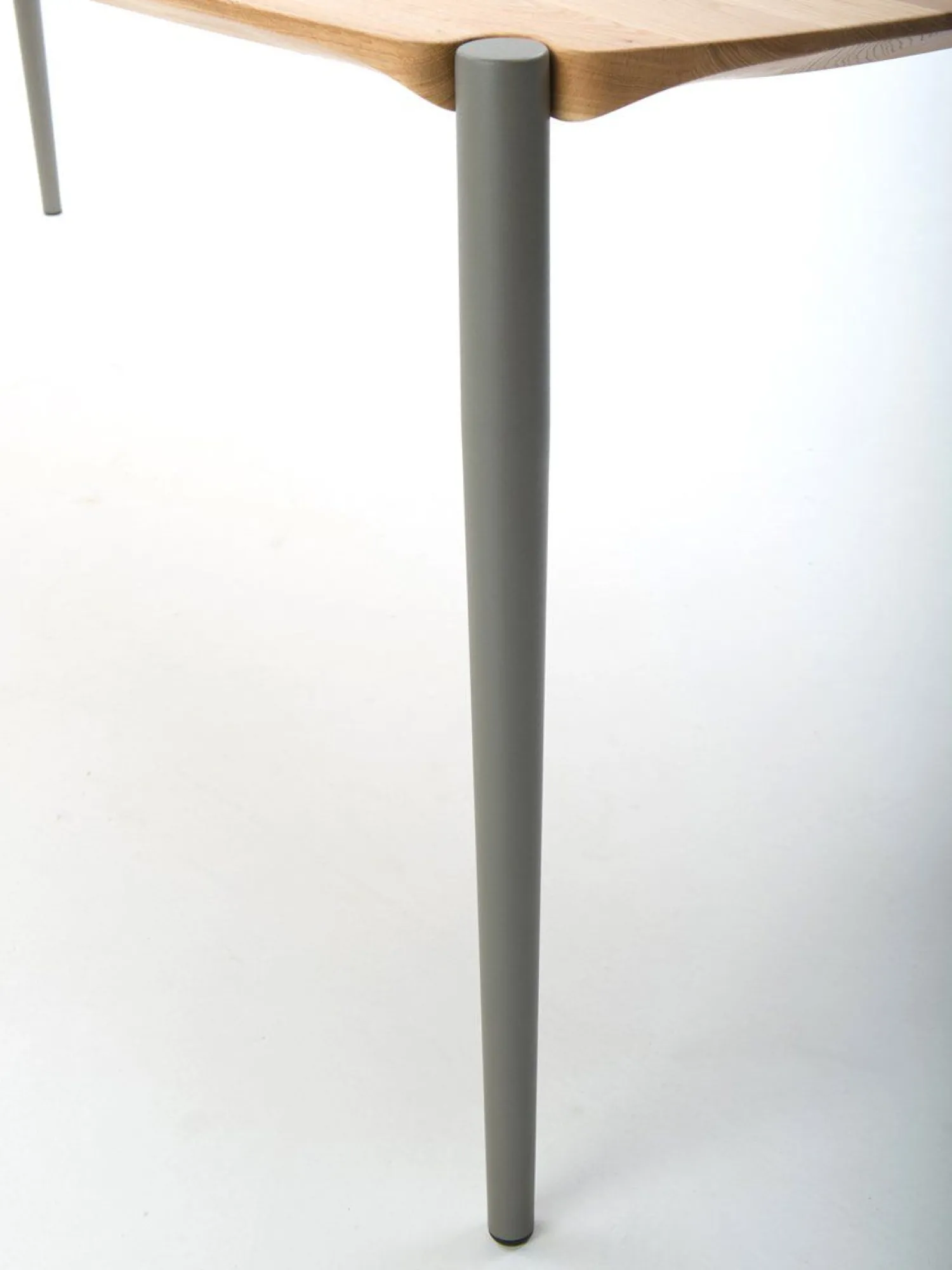 Houten Eettafels-Bert Plantagie Poppy Eettafel Pale Grey