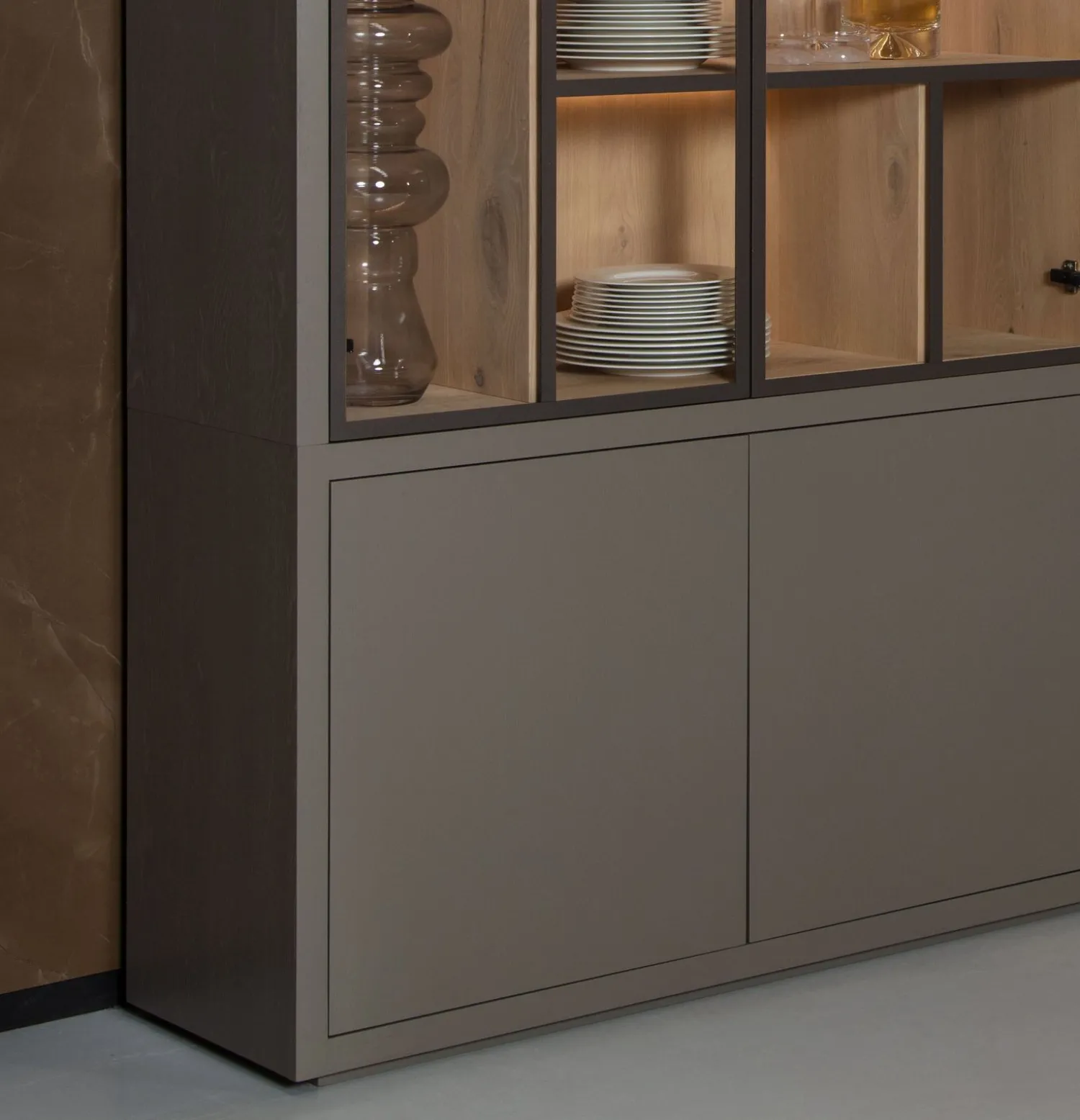 Buffetkasten|Buffetkasten-Eijerkamp Collectie Prado Glaskast Naturel