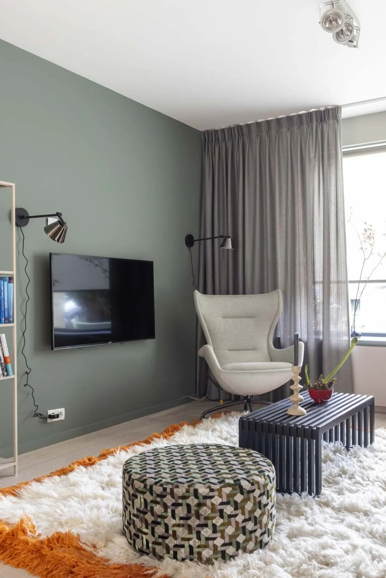 Design Fauteuils|Oorfauteuils-EYYE Puuro Fauteuil Donker groen