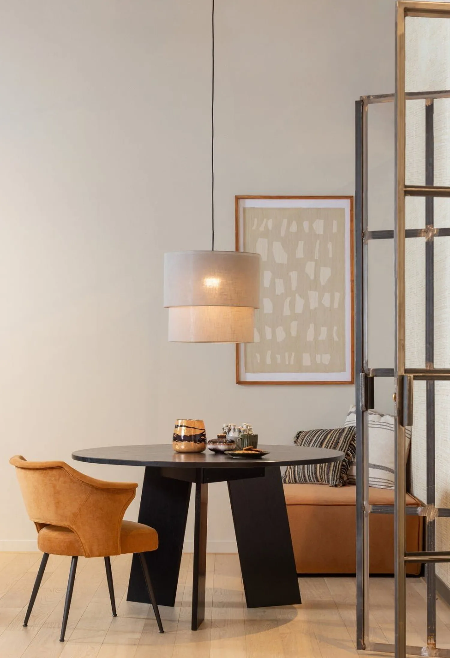 Houten Eettafels|Ronde Eettafels-WOOOD Rhonda Eettafel Blacknight