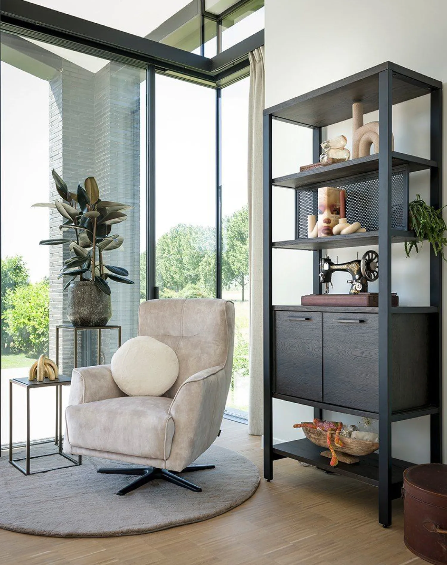 Boekenkasten-Henders en Hazel Ridgefield Roomdivider Castle Antraciet