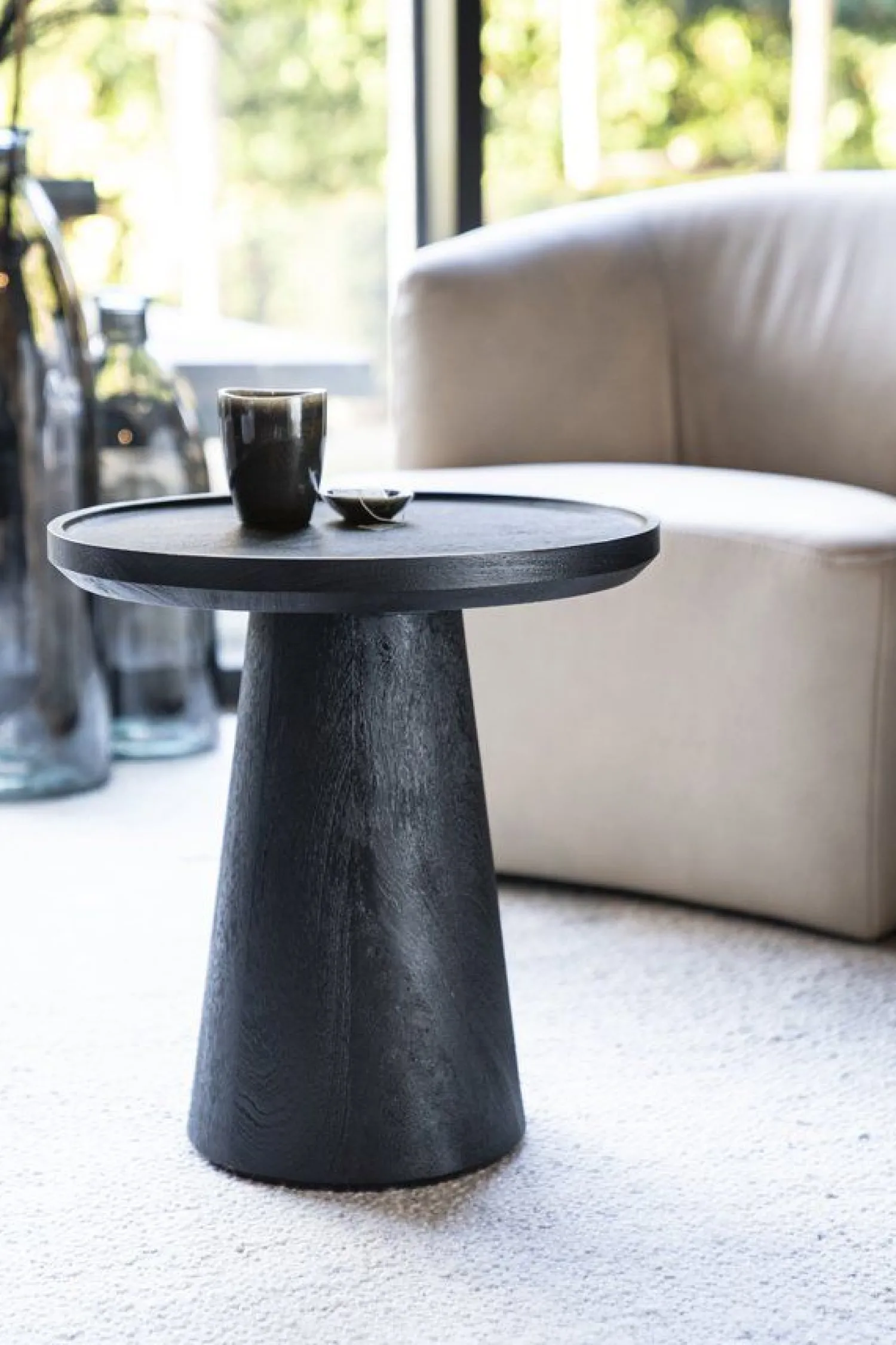Houten Bijzettafels|Ronde Bijzettafels-Eleonora Ron Bijzettafel Zwart