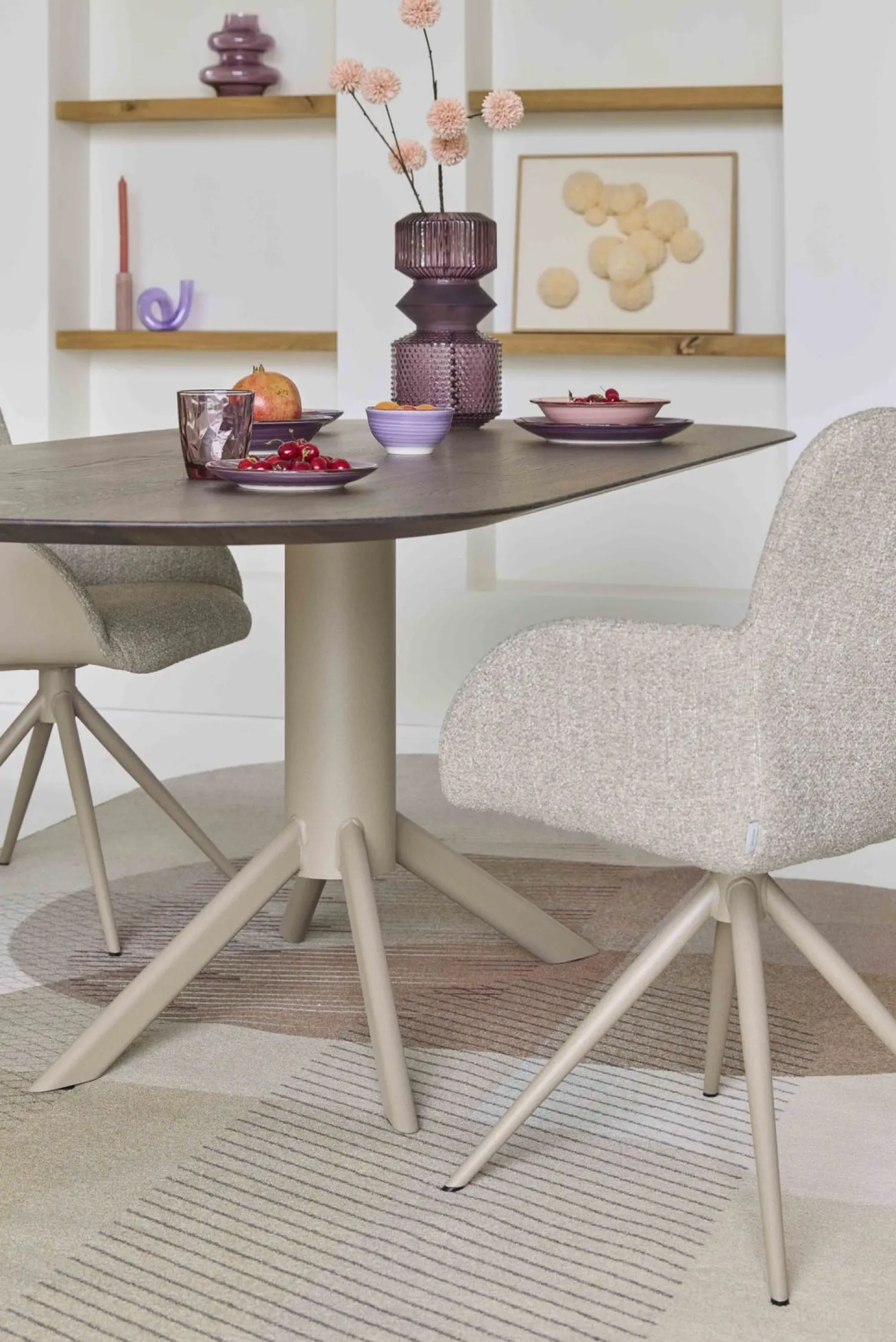 Eetkamerstoelen Met Armleuning-Bert Plantagie Ruby Eetkamerstoel Groen