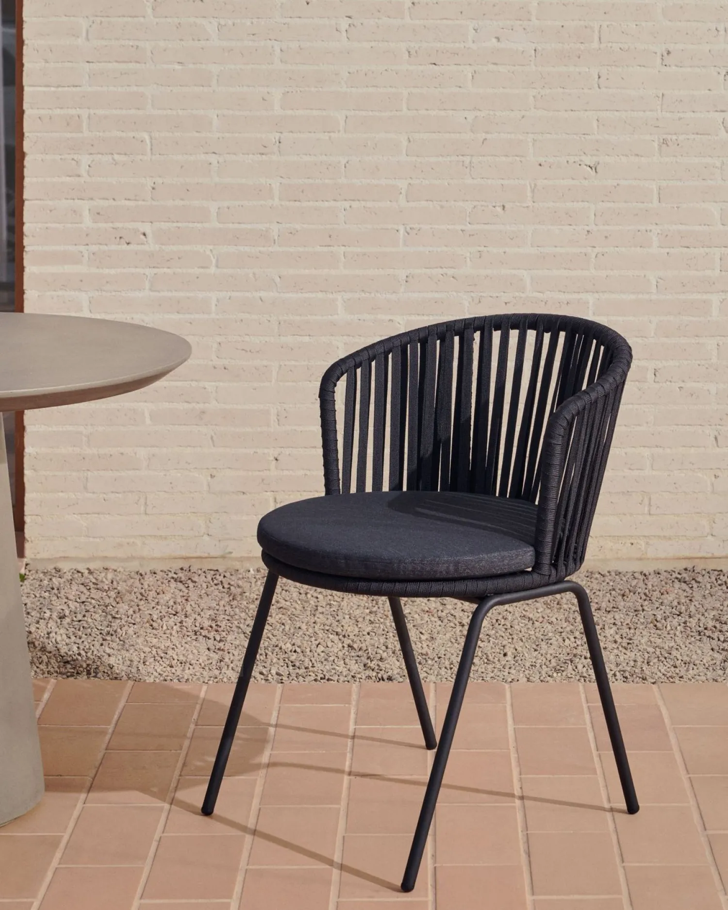 Tuinstoelen-Kave Home Saconca Tuinstoel Zwart