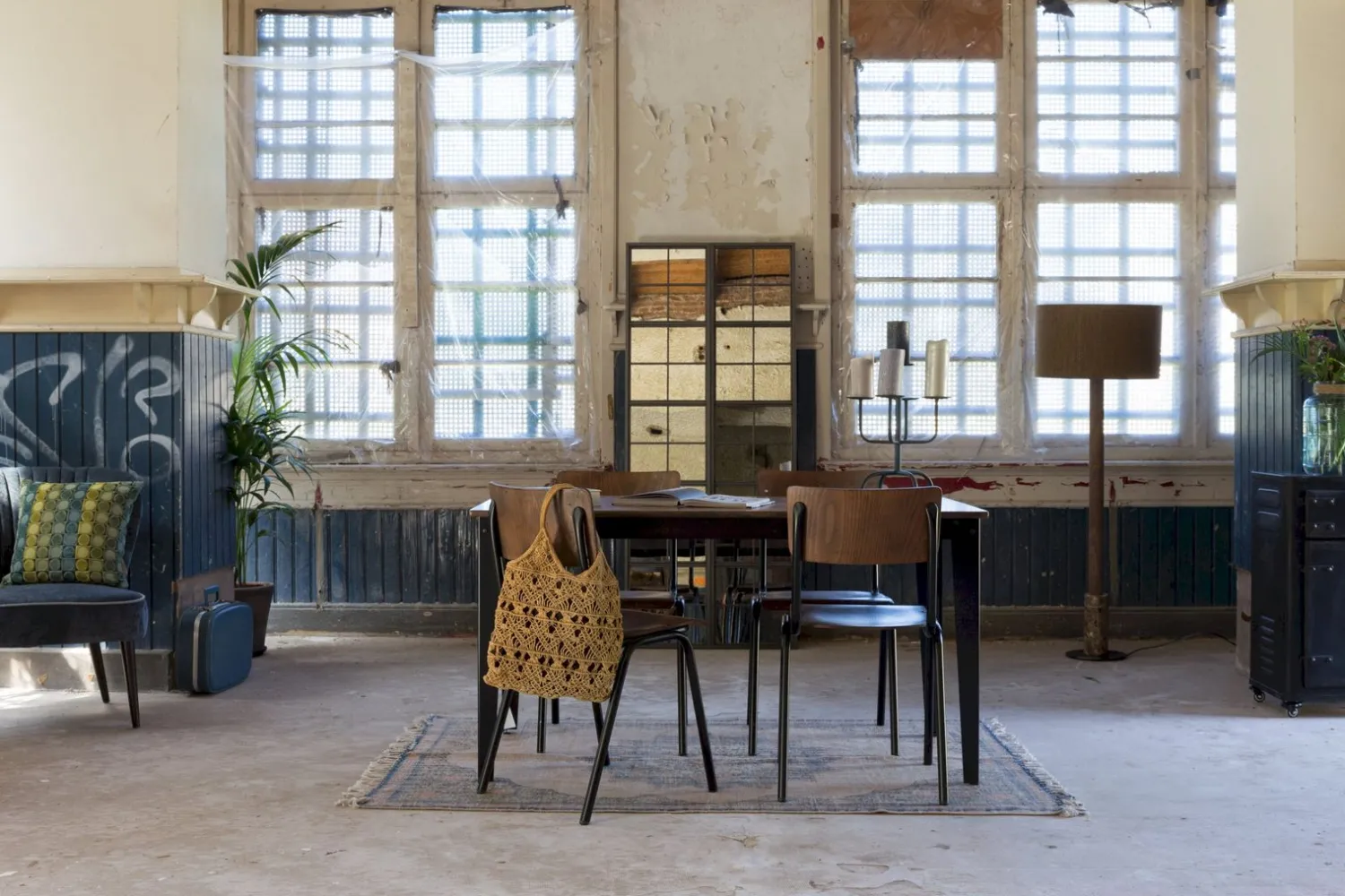 Eetkamerstoelen Zonder Armleuning-Dutchbone Scuola Eetkamerstoel