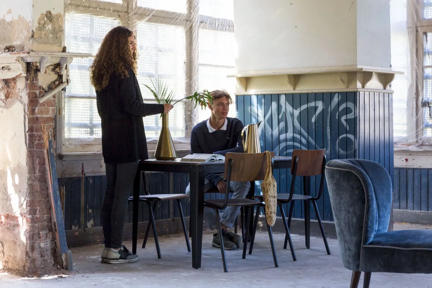 Eetkamerstoelen Zonder Armleuning-Dutchbone Scuola Eetkamerstoel