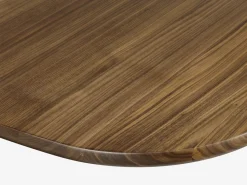 Houten Eettafels-Vitra Segmented Eettafel Bruin