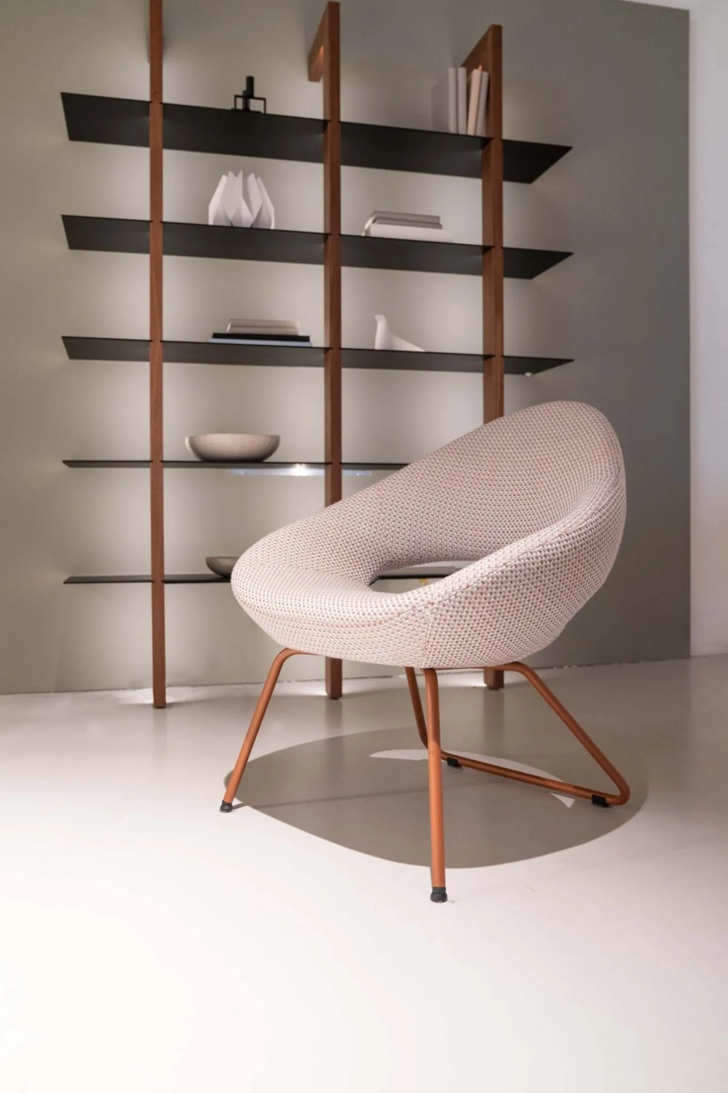 Design Fauteuils-Artifort Shark Lounge Fauteuil Grijs