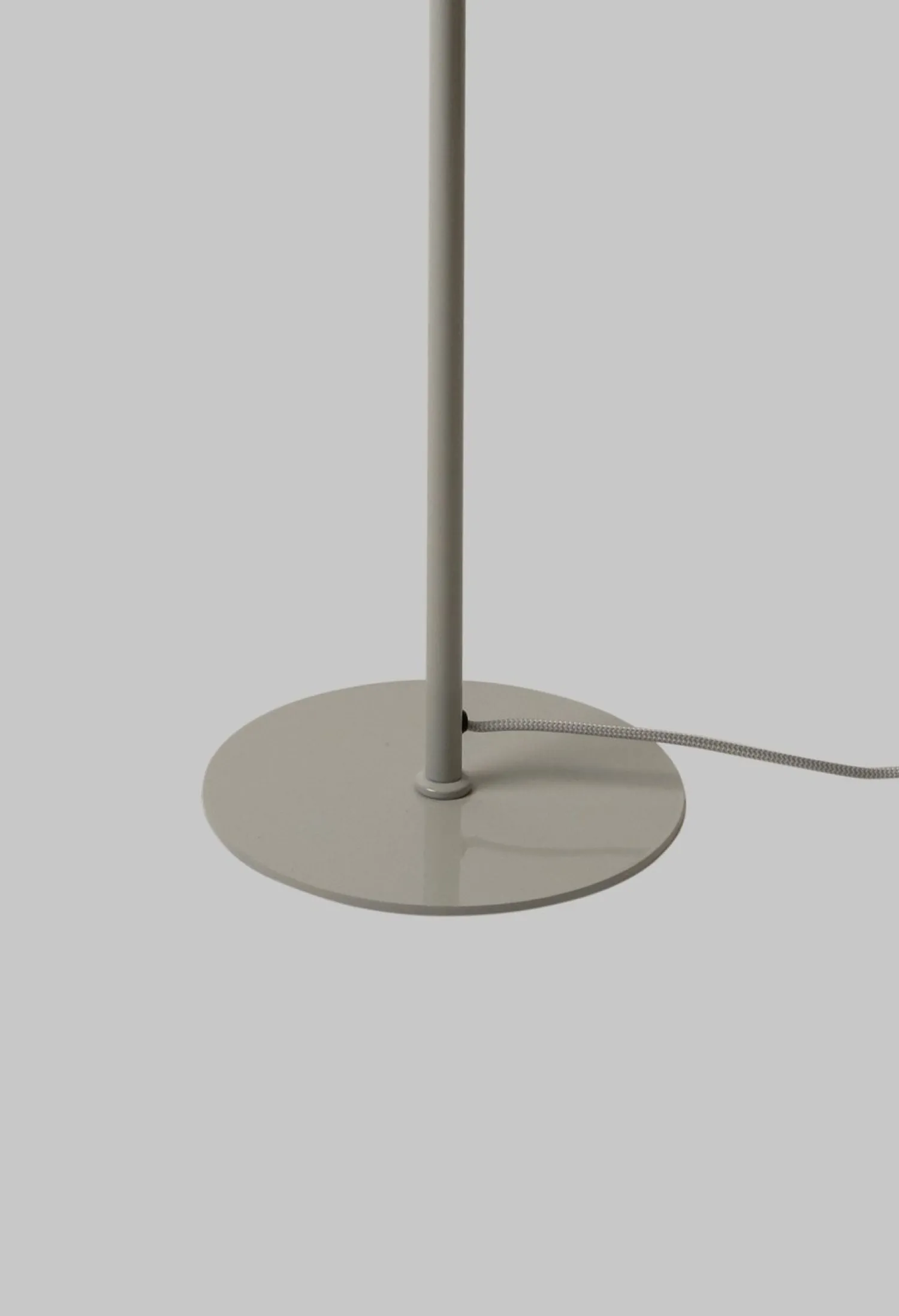 Moderne Vloerlampen|Vloerlampen-It's about RoMi Stavanger Vloerlamp Light Grey