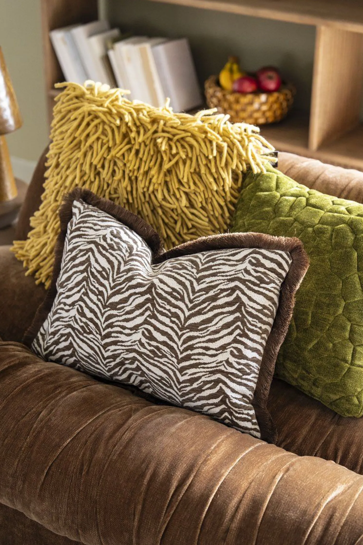 Poefjes & Krukjes|Sierkussens & Plaids-By Boo Stitch Kussen Groen