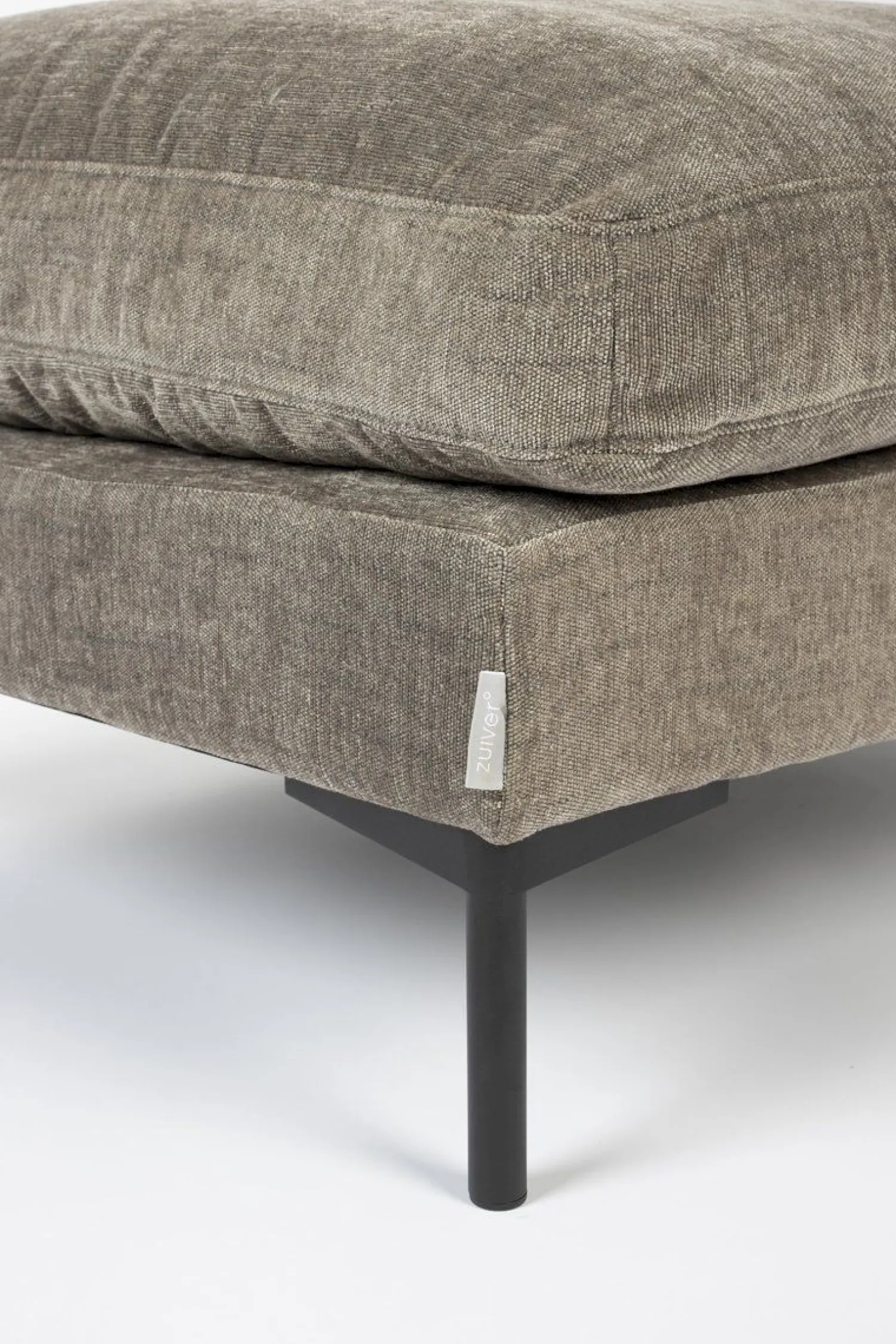 Hockers|Poefs-Zuiver Summer Hocker Bruin