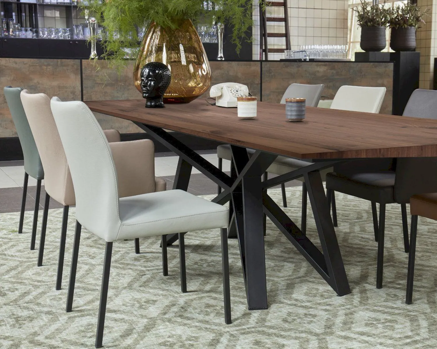 Houten Eettafels|Ovale Eettafels-Bert Plantagie Table Talk Eettafel White Wash